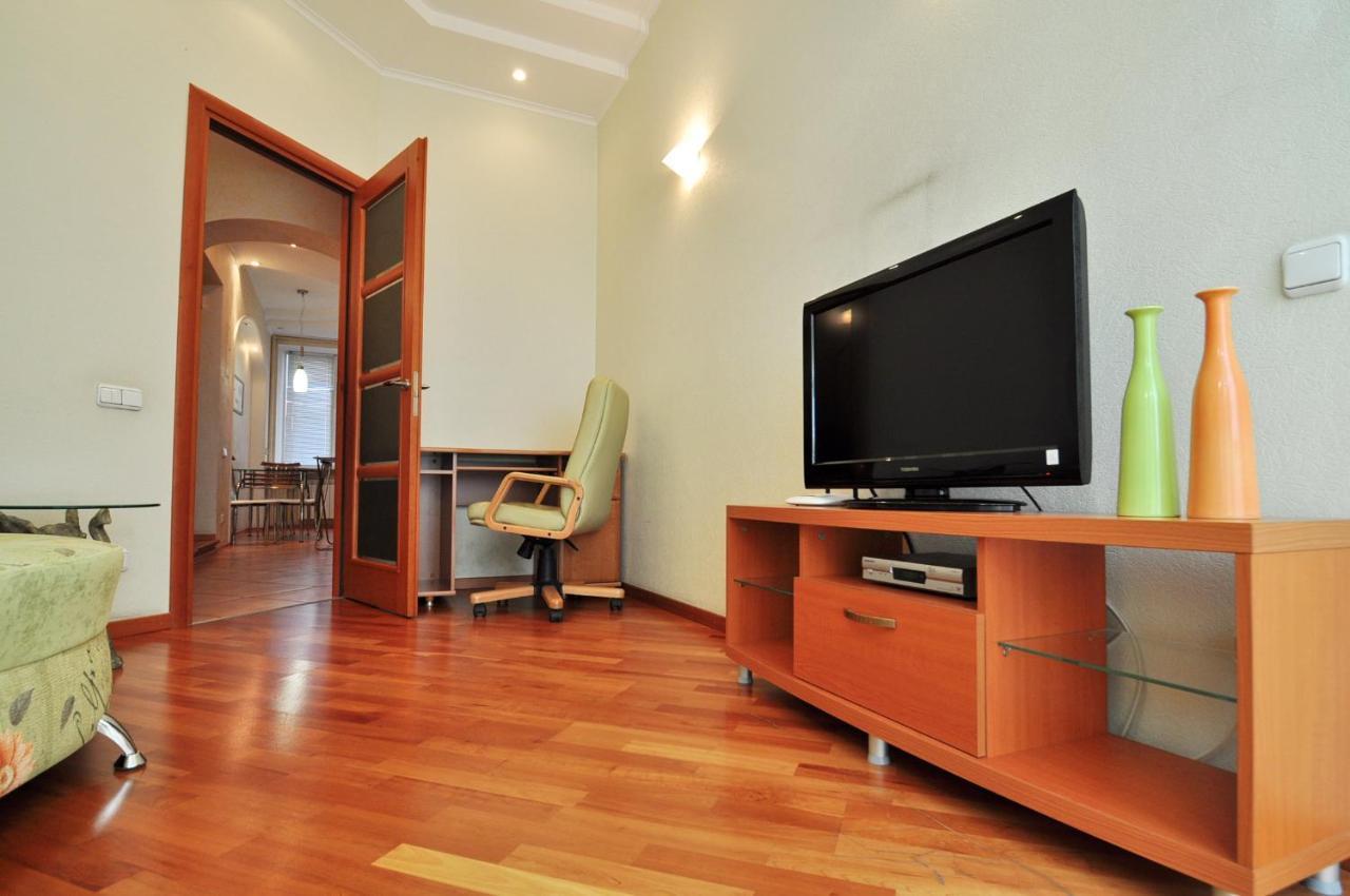 Dayflat Apartments Golden Gate Area كييف المظهر الخارجي الصورة