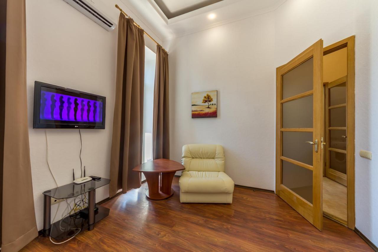Dayflat Apartments Golden Gate Area كييف المظهر الخارجي الصورة