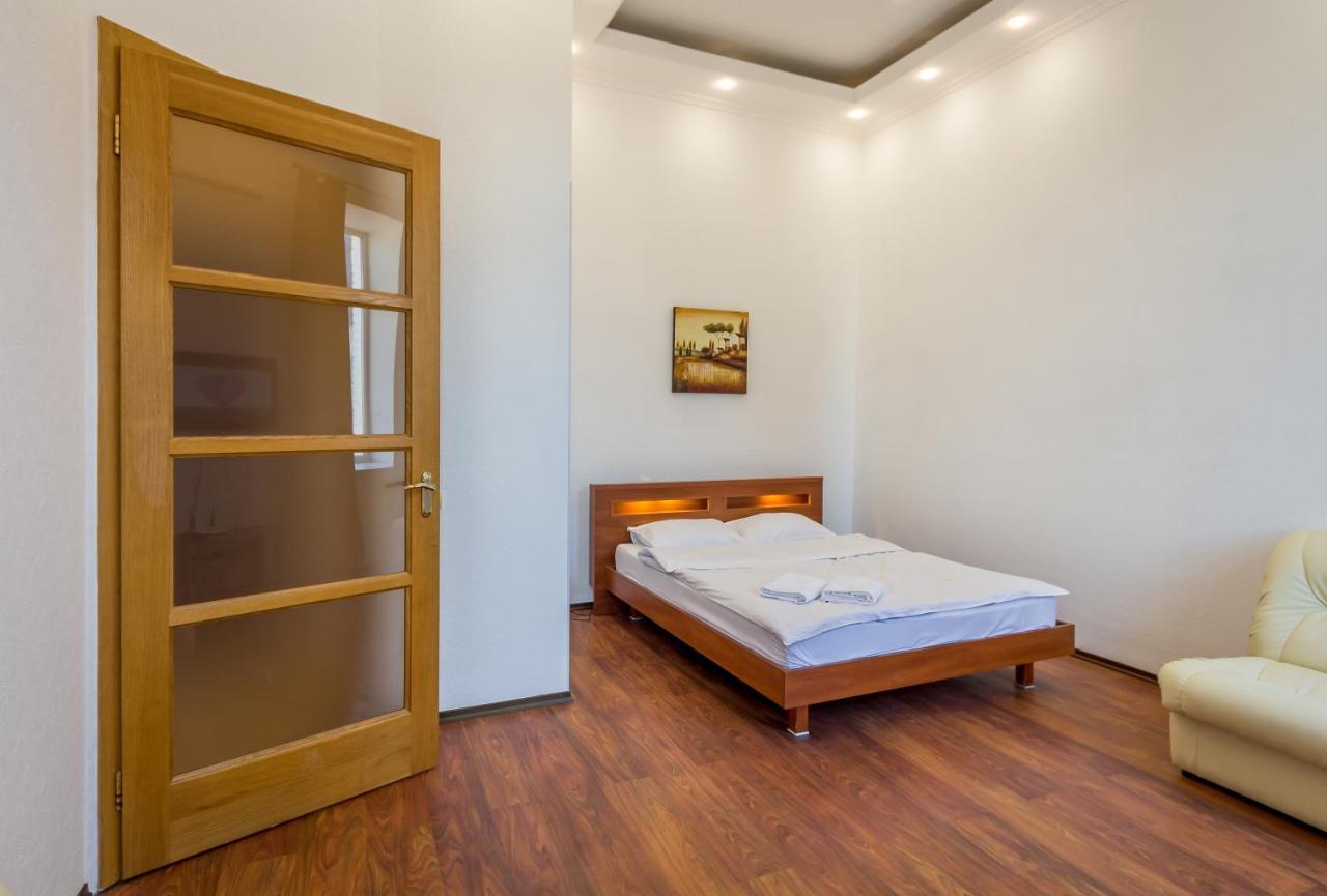 Dayflat Apartments Golden Gate Area كييف المظهر الخارجي الصورة