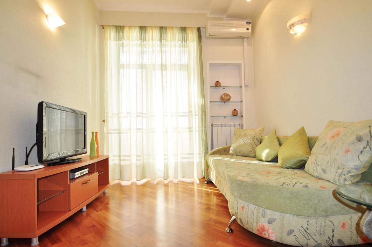 Dayflat Apartments Golden Gate Area كييف المظهر الخارجي الصورة